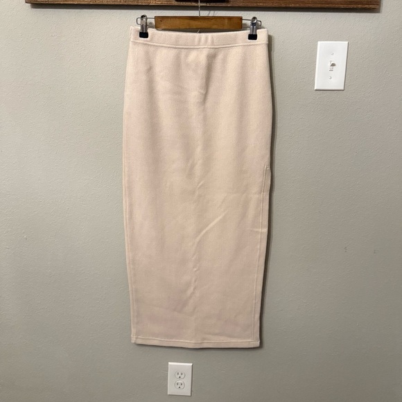 L'Academie The Clara Top Bell Sleeves Crop Sweater and Skirt Set Size M - Picture 12 of 16